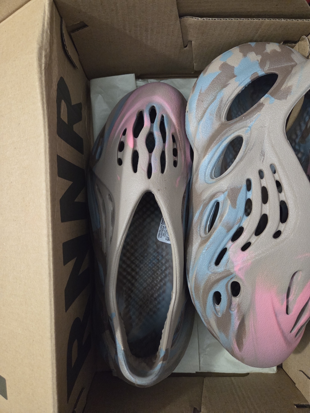 Yeezy Foam Runner